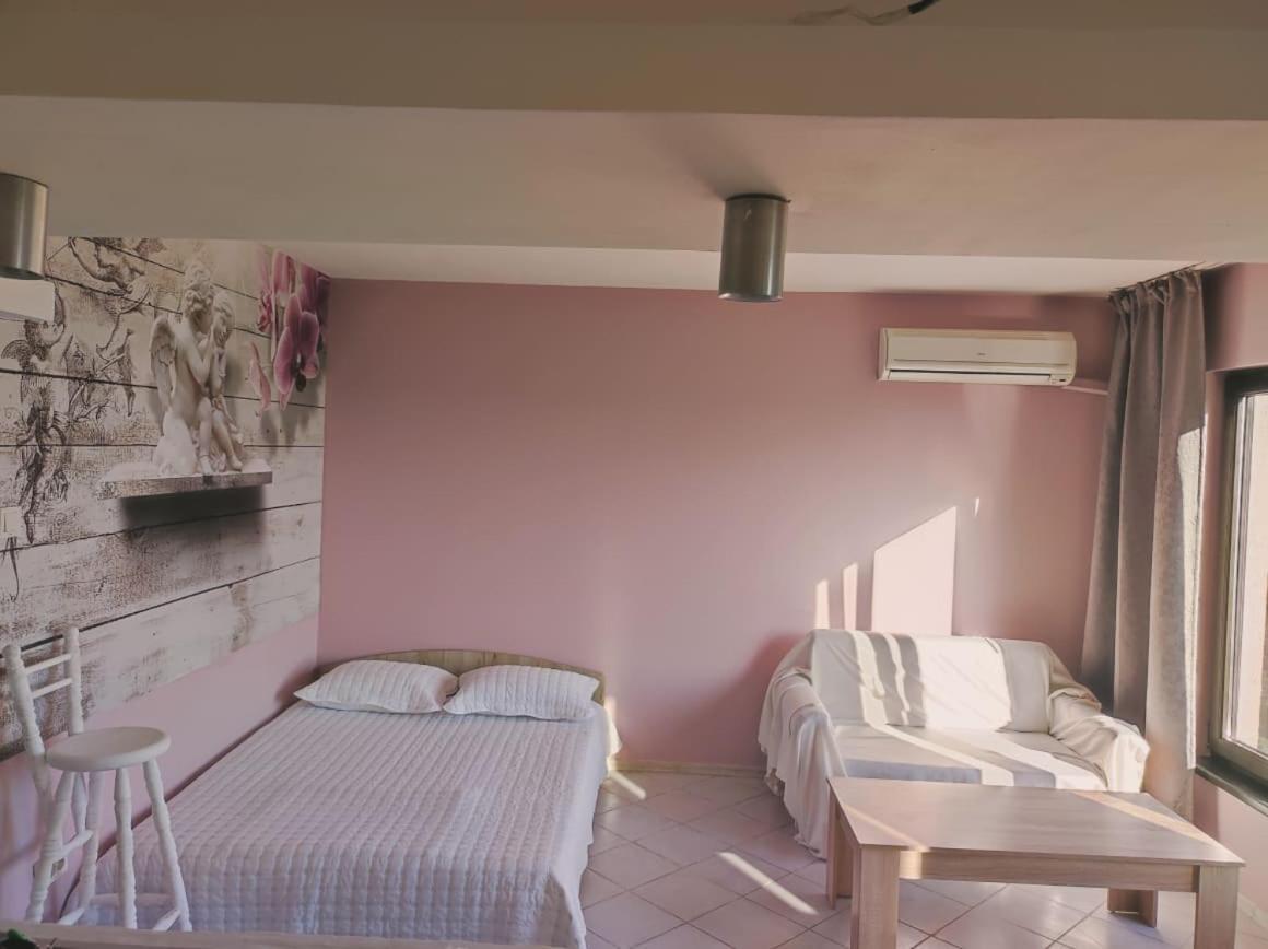 съншайн Apartment Burgas